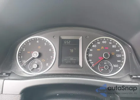 2011 Volkswagen Tiguan S z USA, uszkodzony, nr VIN WVGBV7AX8BW537631